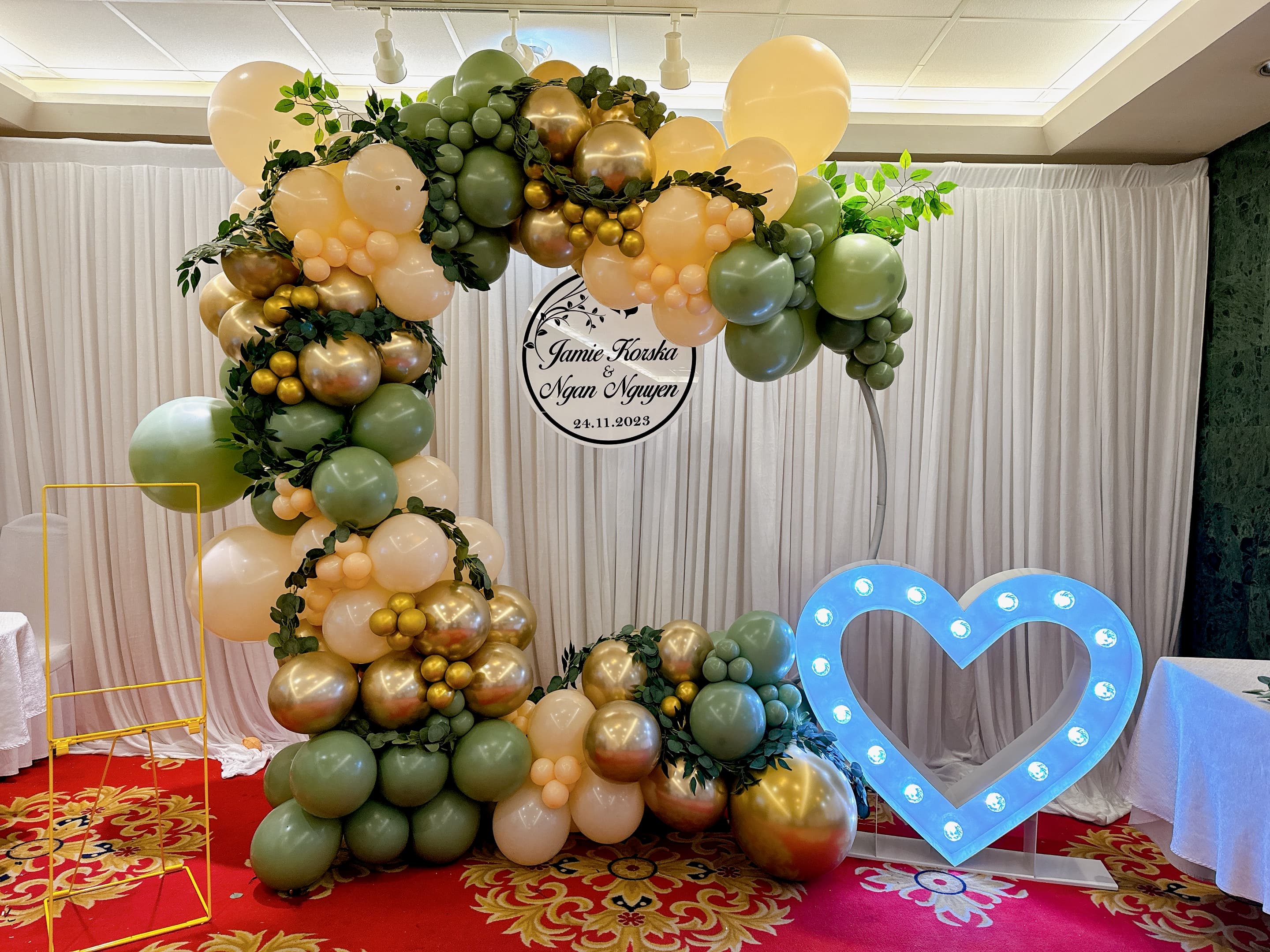 Featured elegant decoration